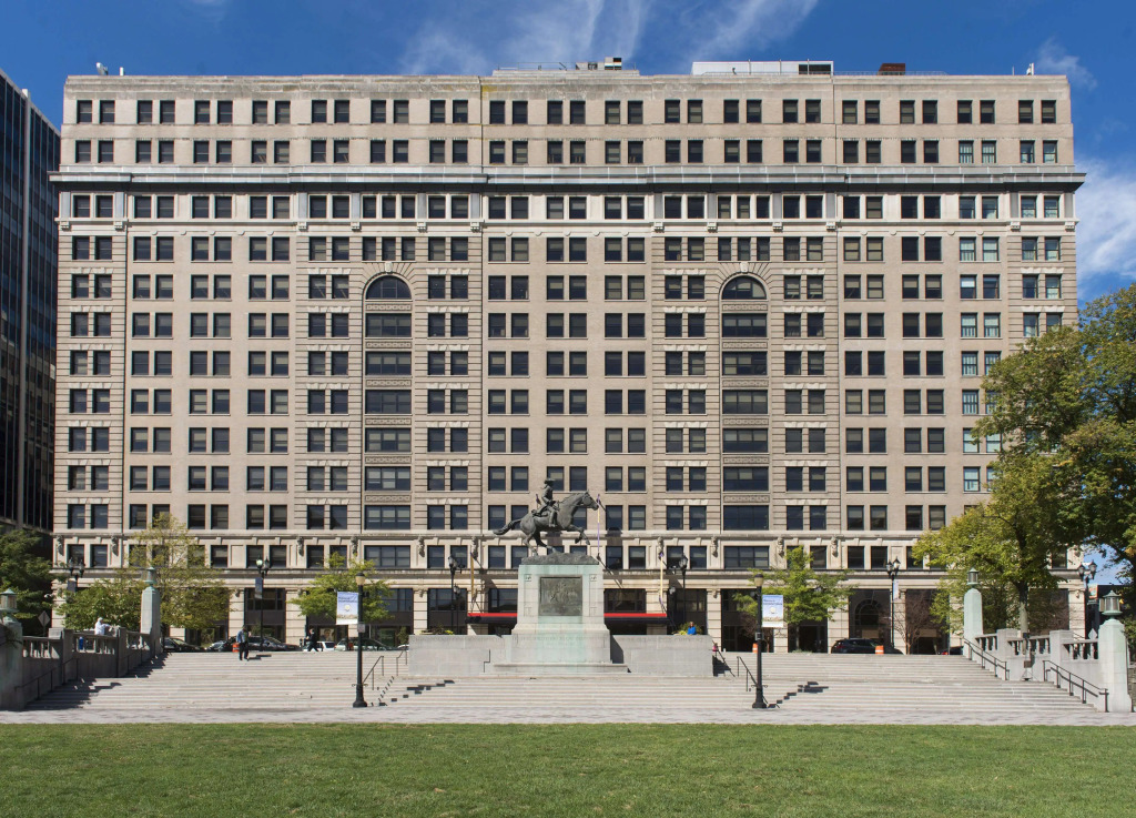 Hotel Du Pont