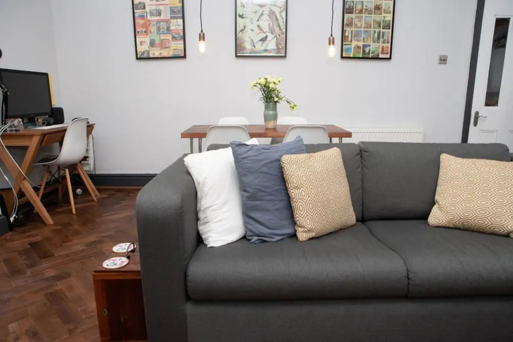 Spacious Victorian Flat in the Heart of Bristol