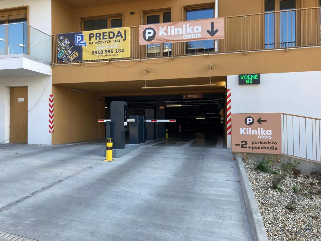 Štýlový apartmán v centre Nitry, parkovanie v cene