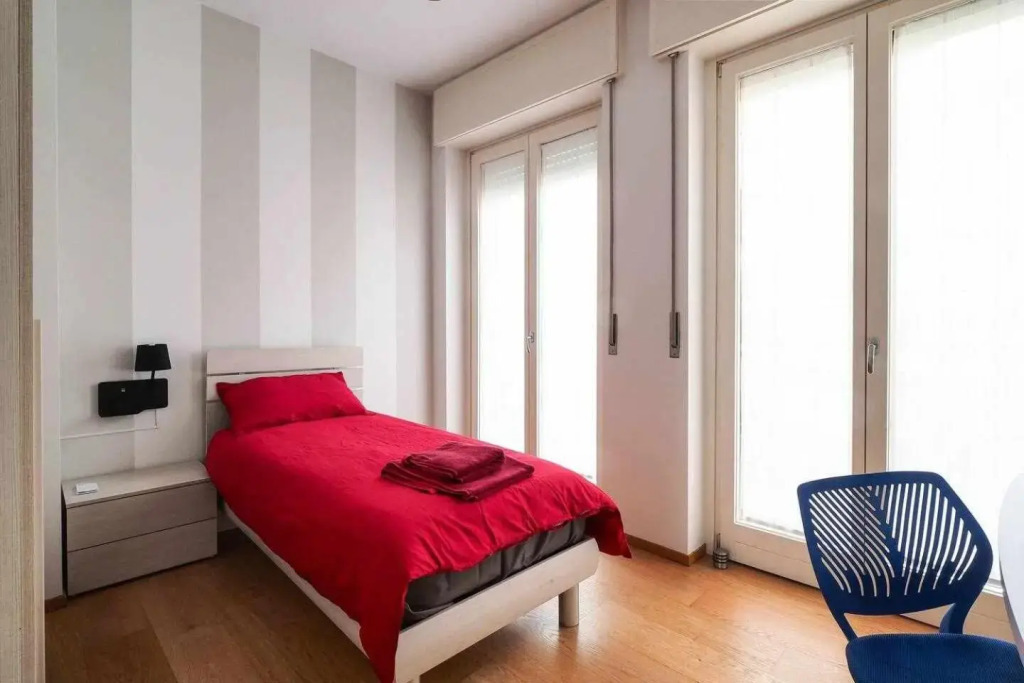 UCA14 Luxury large apartment with private terrace in Citylife