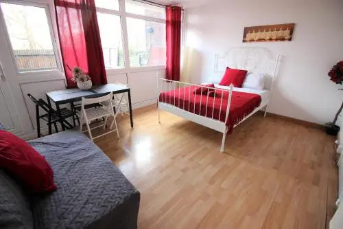 24 Ramsey Guest Apartment