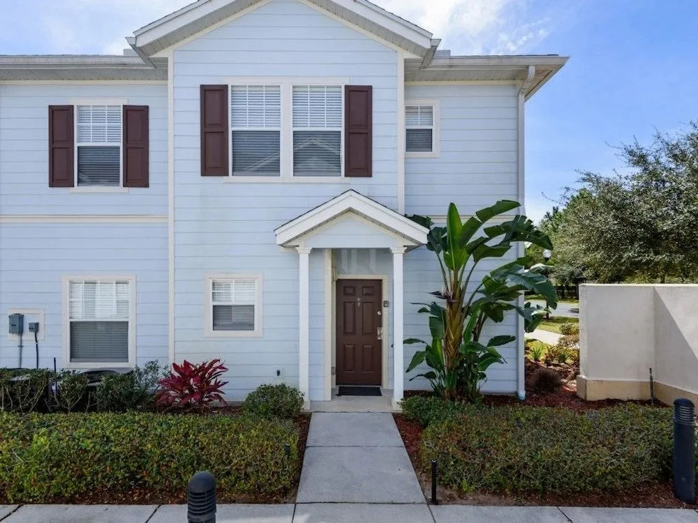 (4LVT29LH62) Vacation Rentals Near Orlando by RedAwning