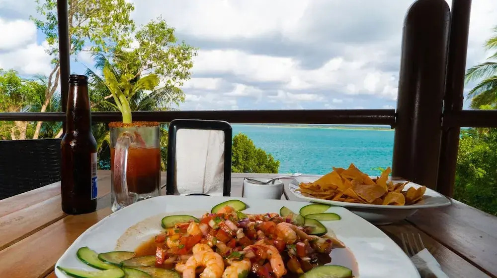 XO Frente Laguna Bacalar -Gratis Kayyaks