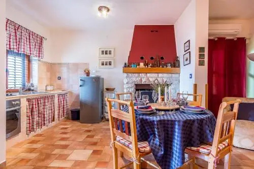 Apartments Mirna