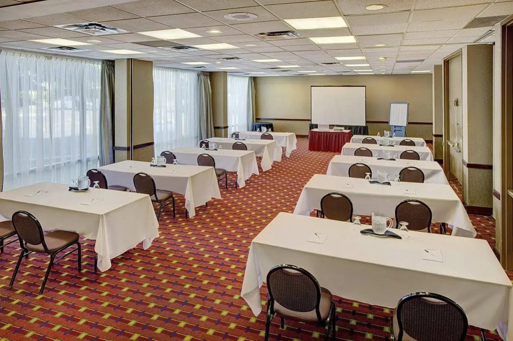 Radisson Hotel Toronto East