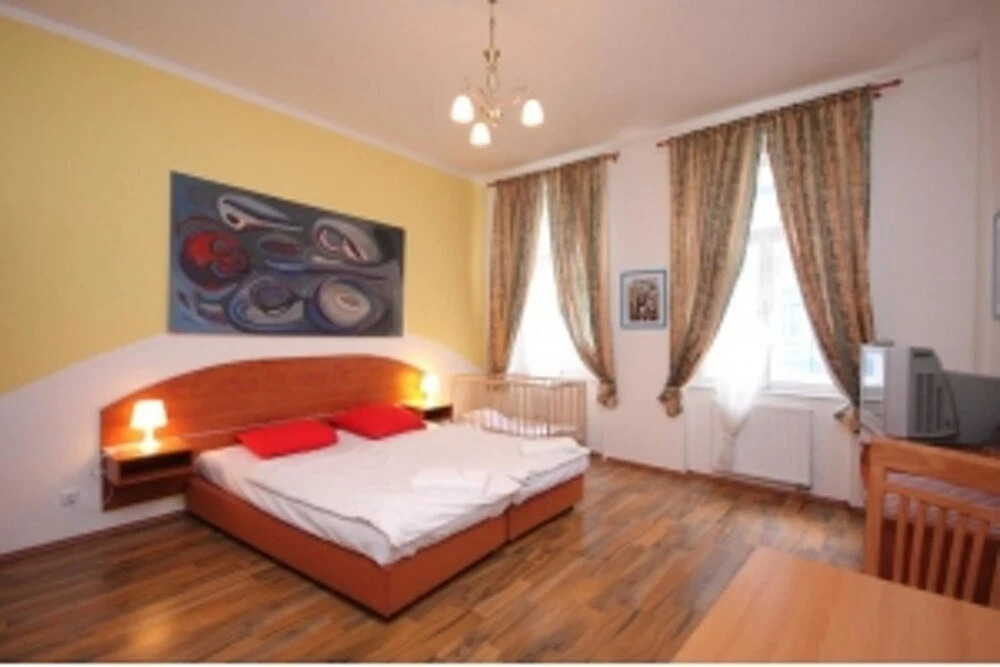 Apartment With one Bedroom in Prague, With Wifi