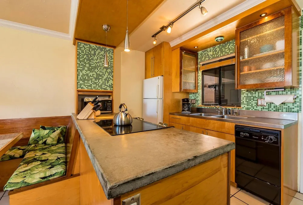 Pacific Shores- A211 by Coldwell Banker Island Vacations