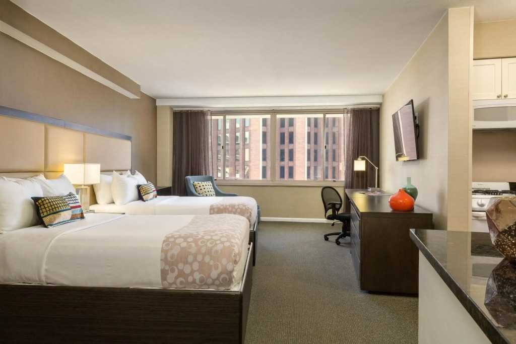 The Windsor Suites