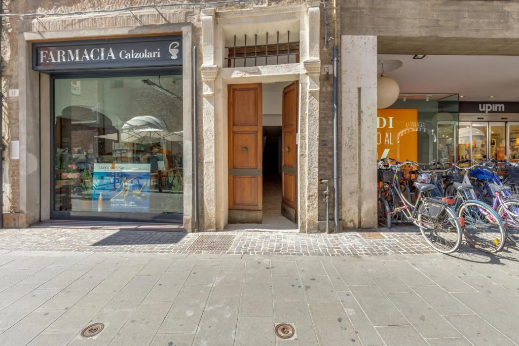 Cortevecchia 13