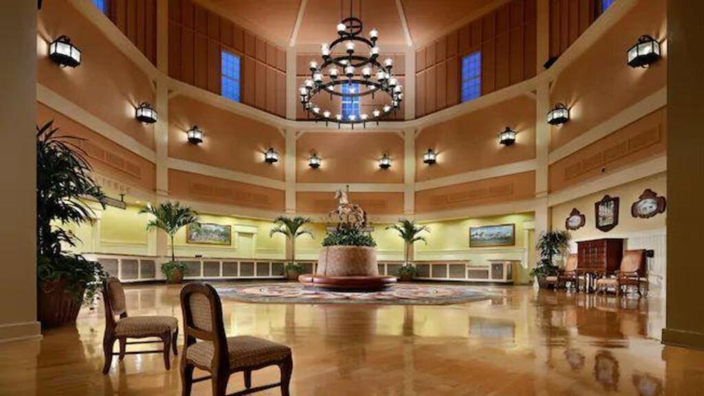 Disney's Saratoga Springs Resort & Spa 