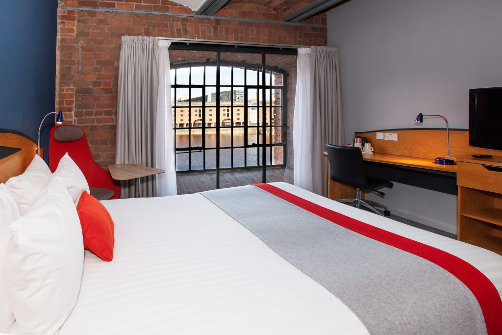 Holiday Inn Express Liverpool-Albert Dock by IHG