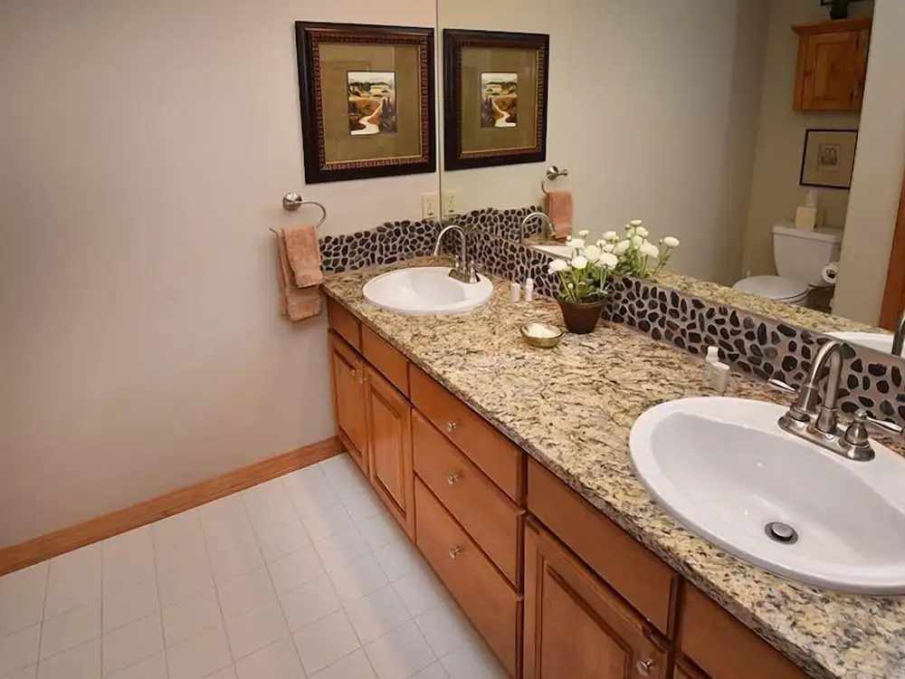 Arrowhead Village Condo - 104 Aspenwood Lodge