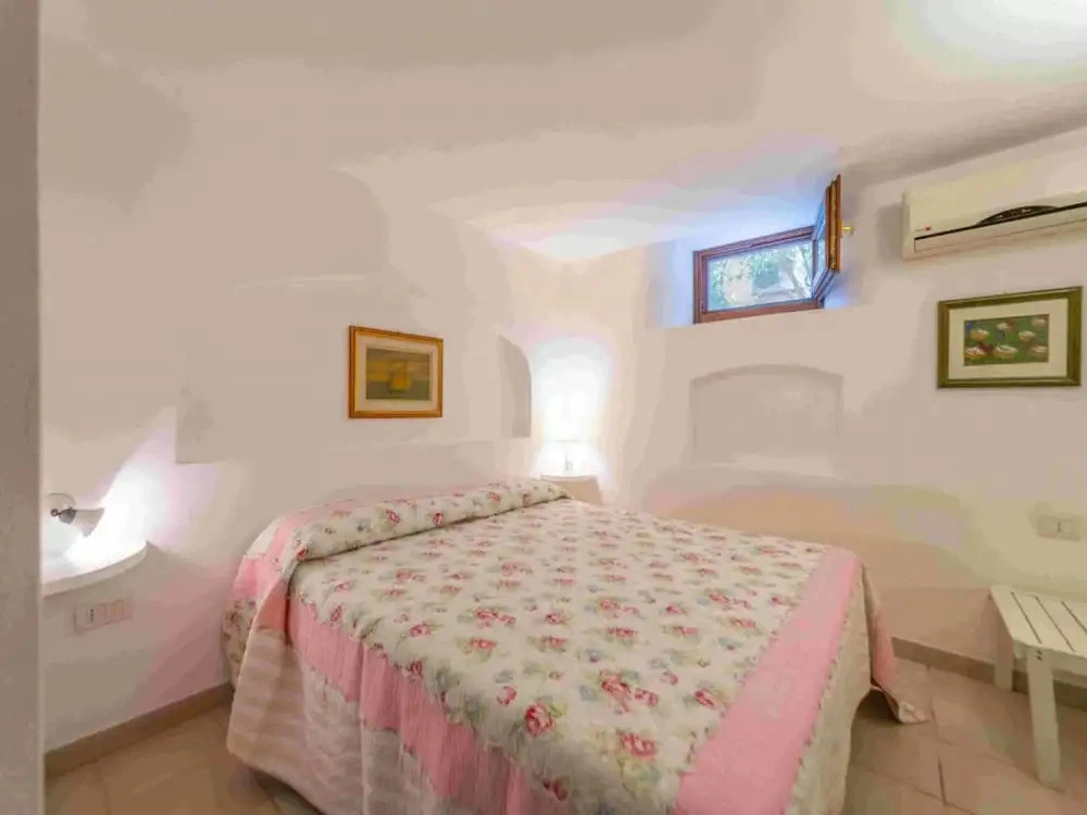 Gorgeous Retreat Just a few Meters From the sea