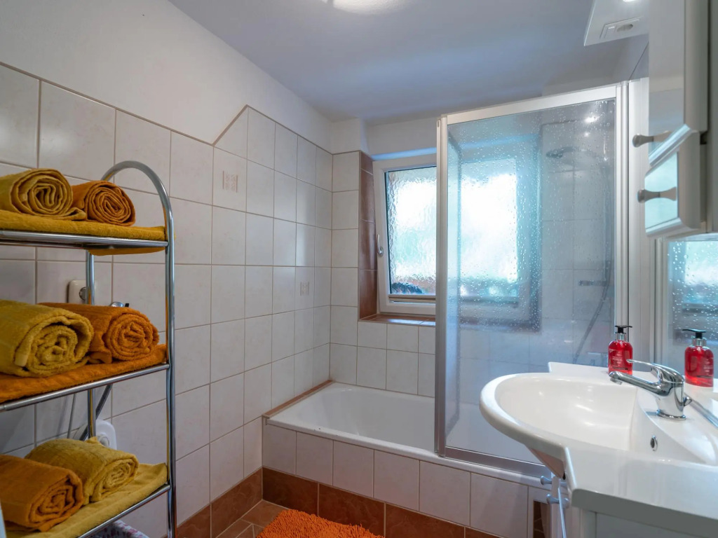 Spacious Apartment near Ski Area in Piesendorf