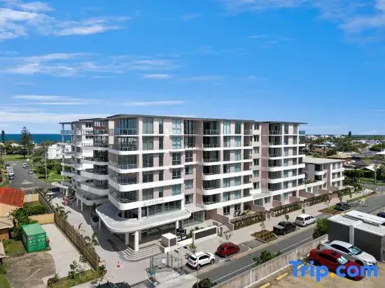 Lowanna Beach Resort Kawana