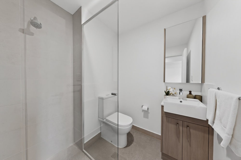 Newly Built Apartment With Private Parking