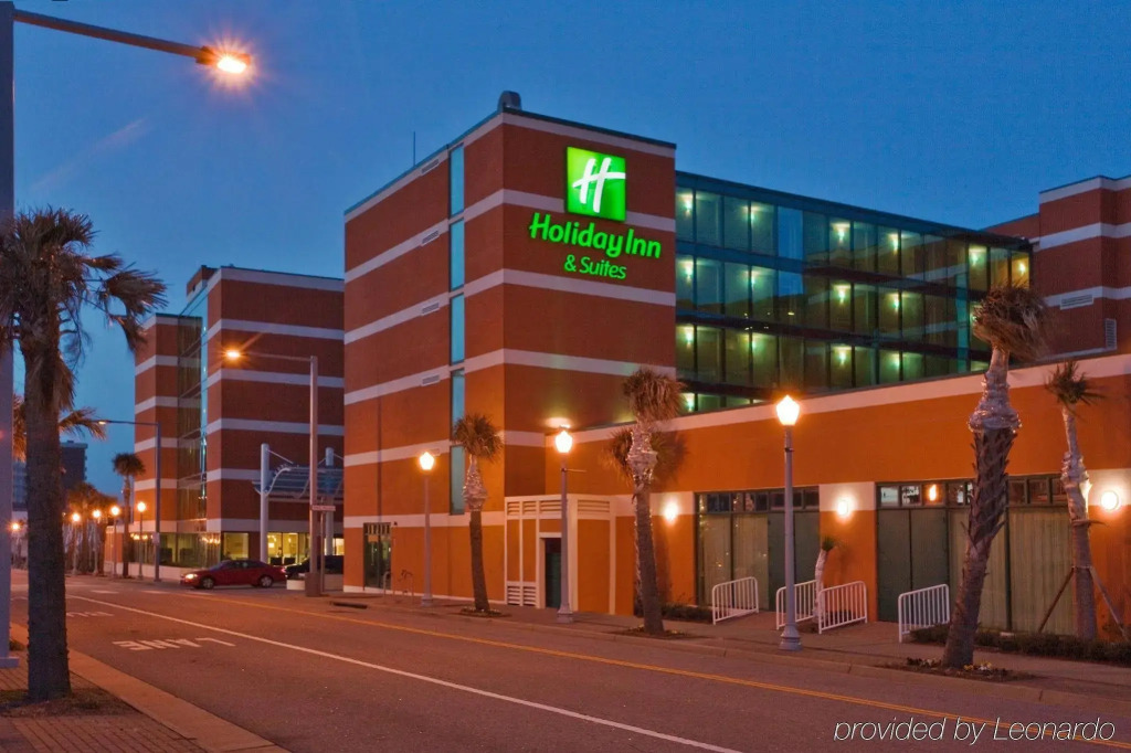 Holiday Inn & Suites Virginia Beach - North Beach by IHG