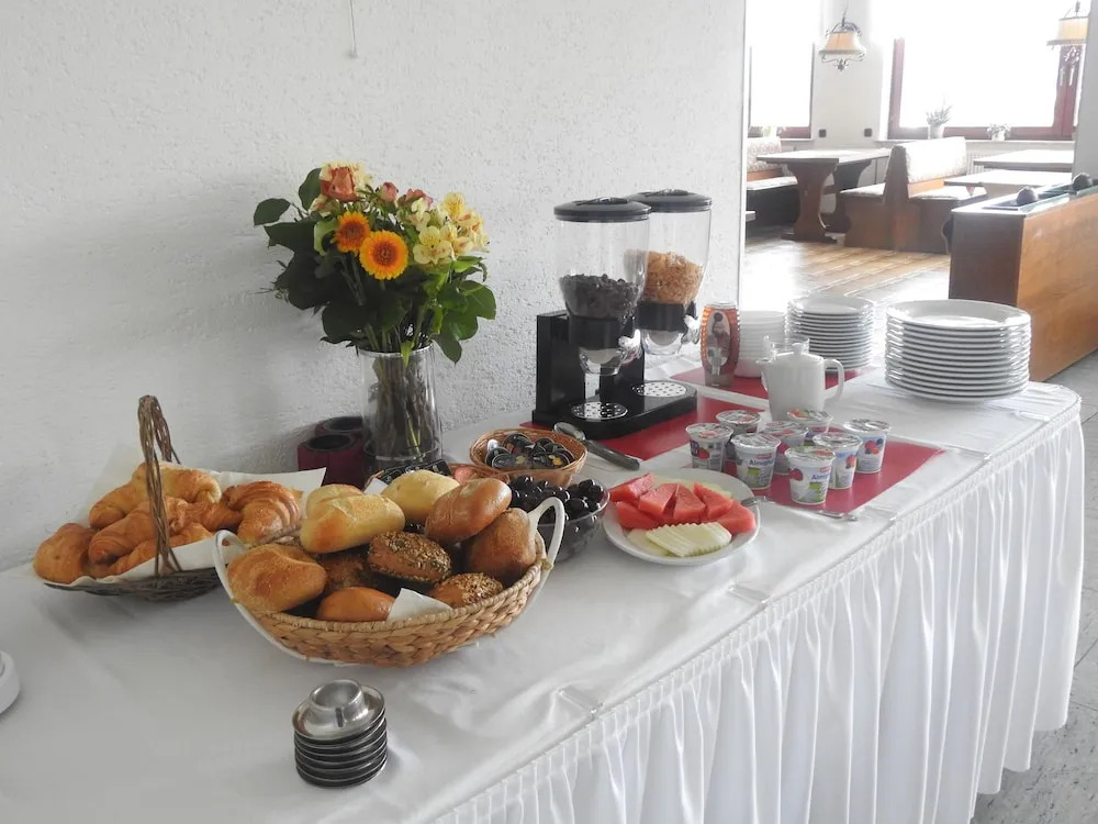 Hotel garni Zum Reinhardswald