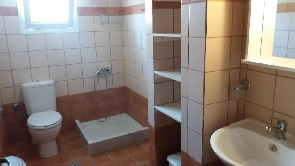 Lenas Apartments