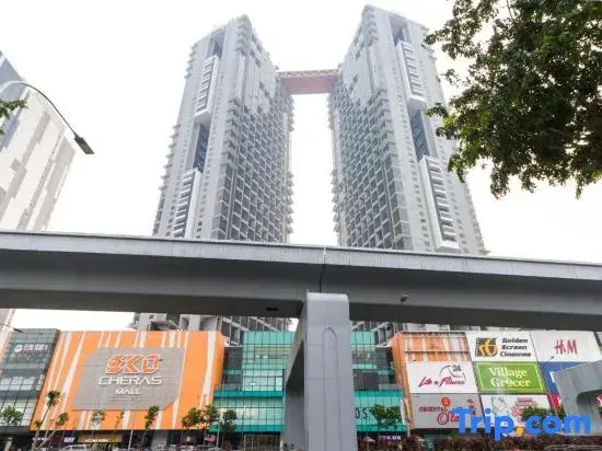 EkoCheras#Mall#Link MRT#6 Pax