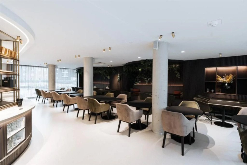 The CORNR Hotel