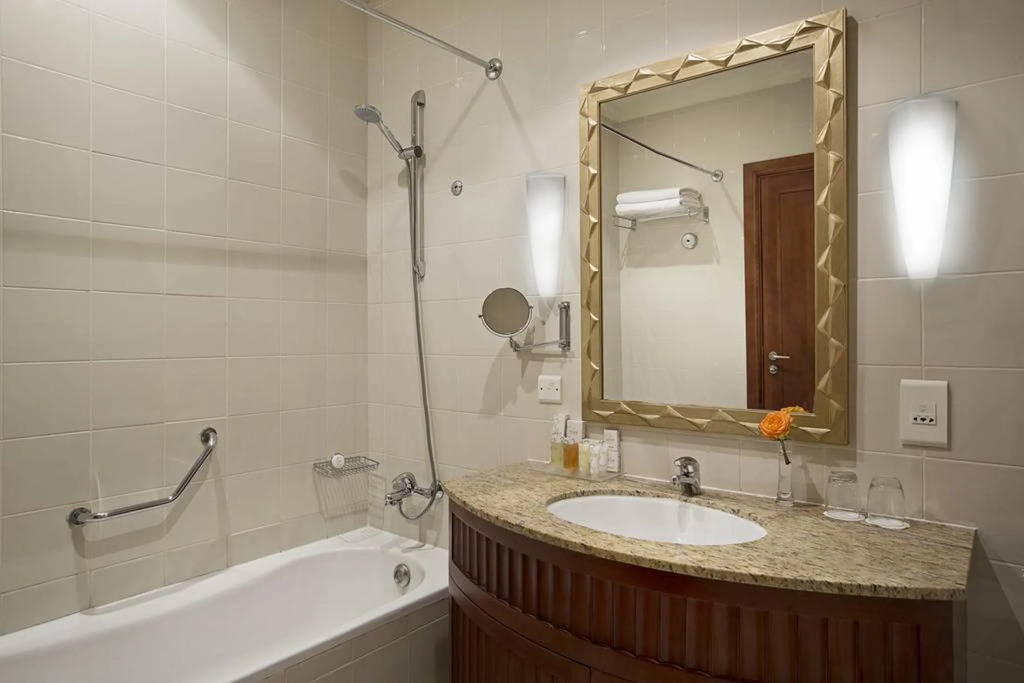 City Seasons Suites