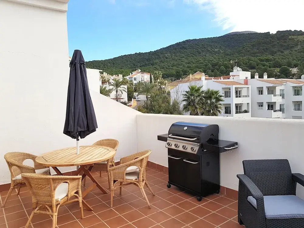Beautiful Penthouse Apartment With Roof Terrace and Panoramic Views