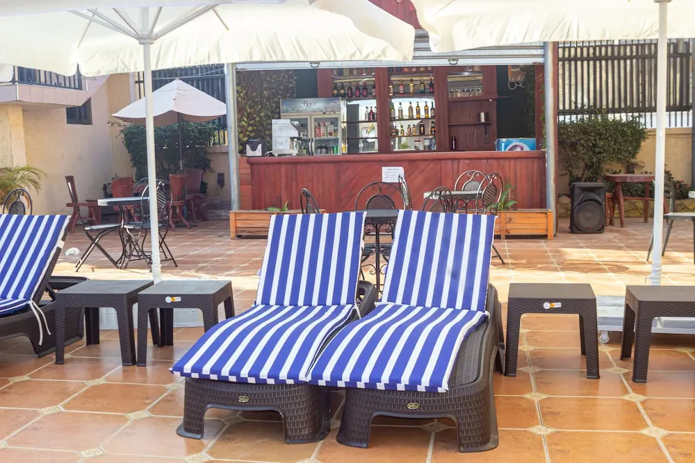 Lou Ralph Hotel
