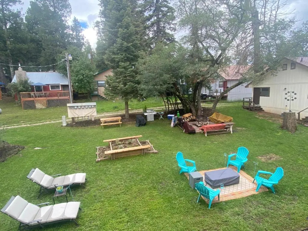 The Summit Inn