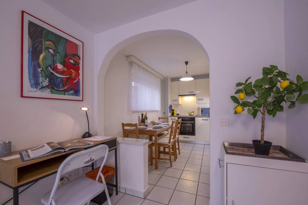 Cristel Apartment