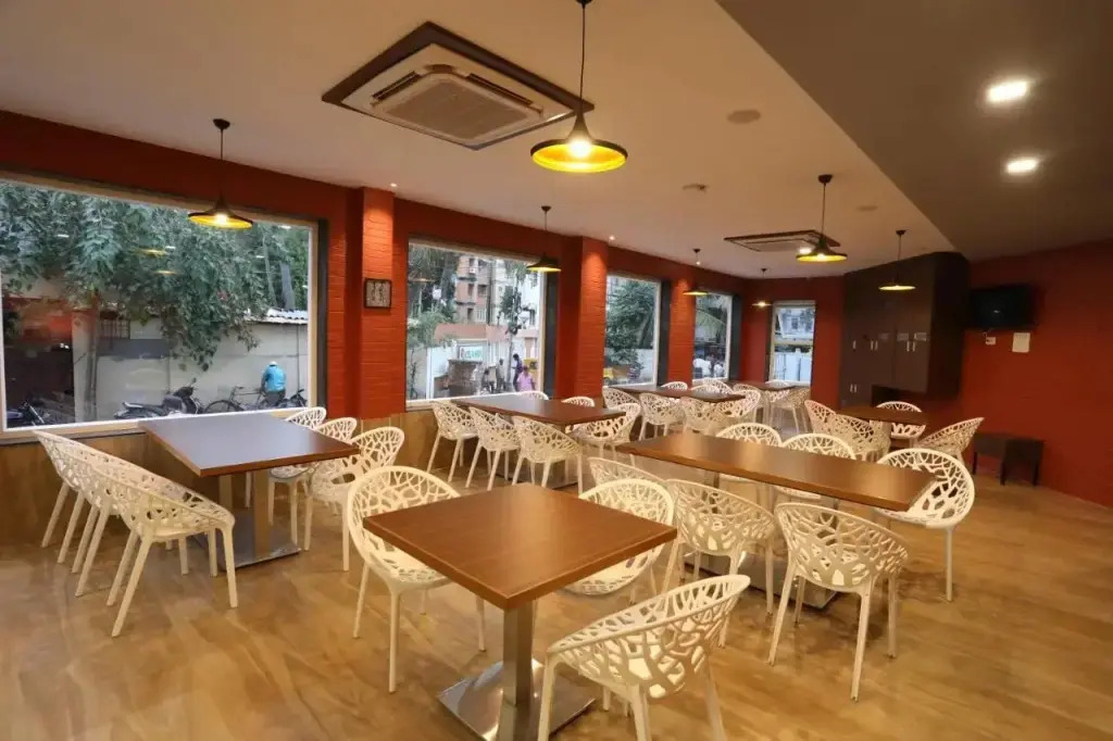 Season 4 Residences - Nungambakkam Near US consulate, Apollo Hospital, Shankar Nethralaya