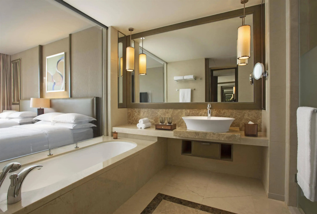 Sheraton Huizhou Bailuhu