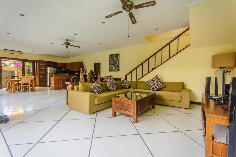 Villa Bugis Abimanyu Seminyak