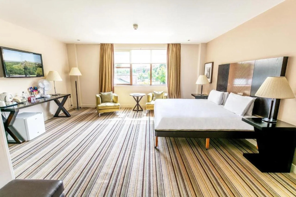 Daresbury Park Hotel