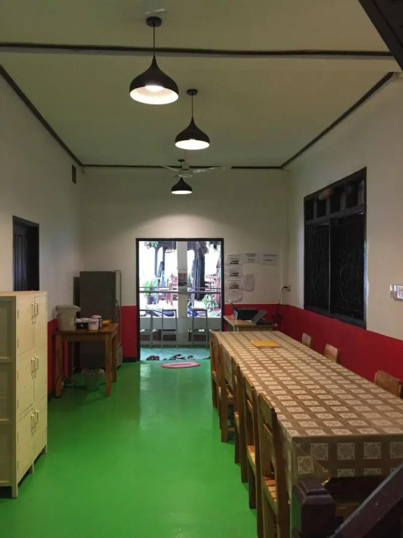 Y Not Laos Hostel
