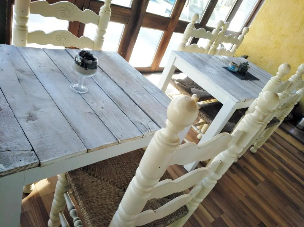 Zhimbad B&B by the sea