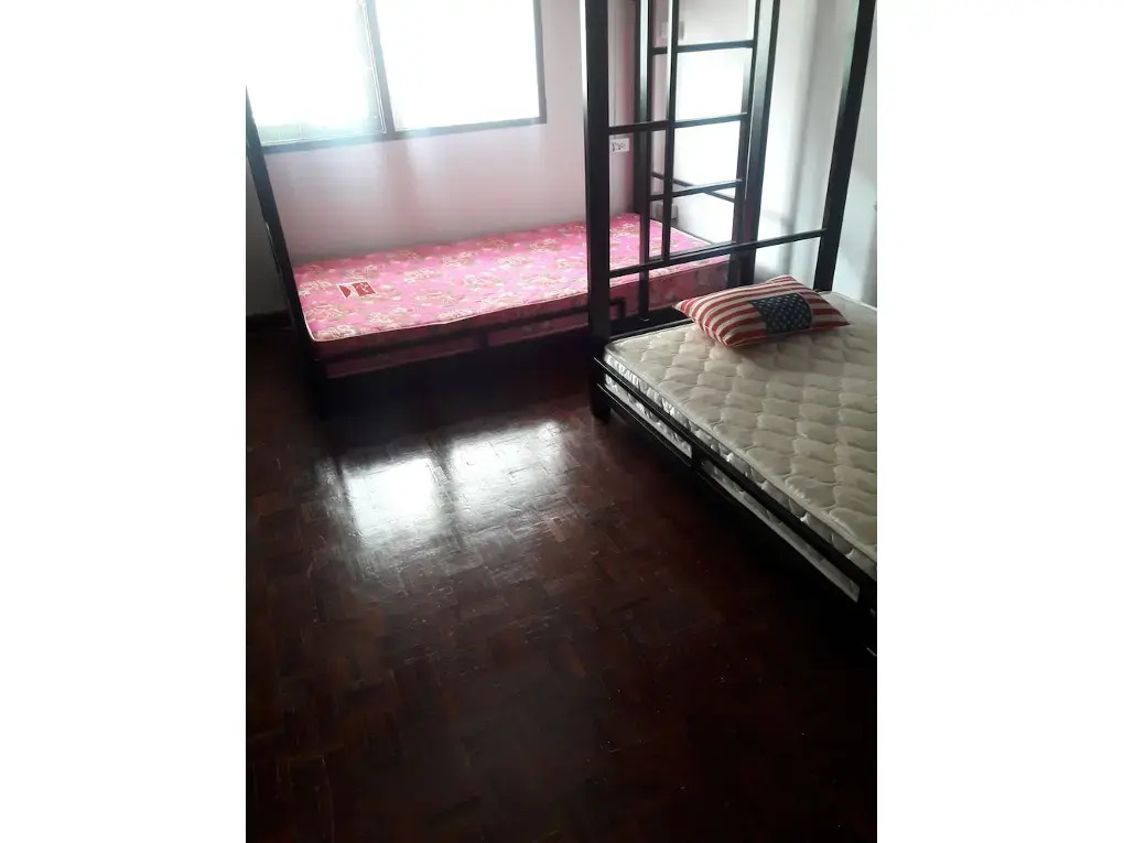 K8 Hostel