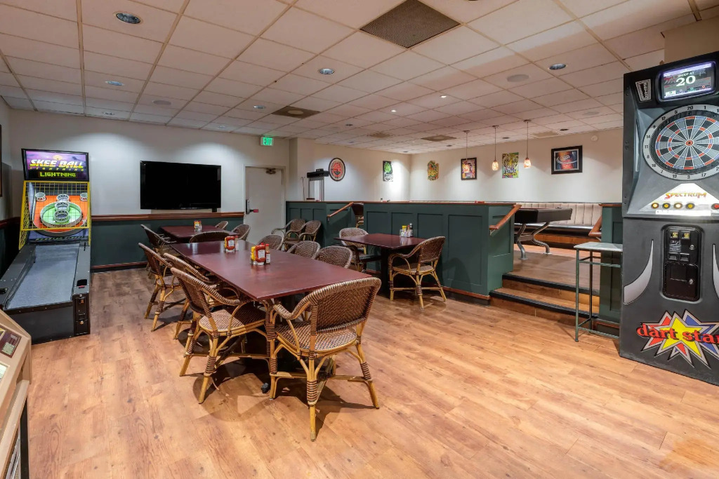 Best Western Plus Executive Inn