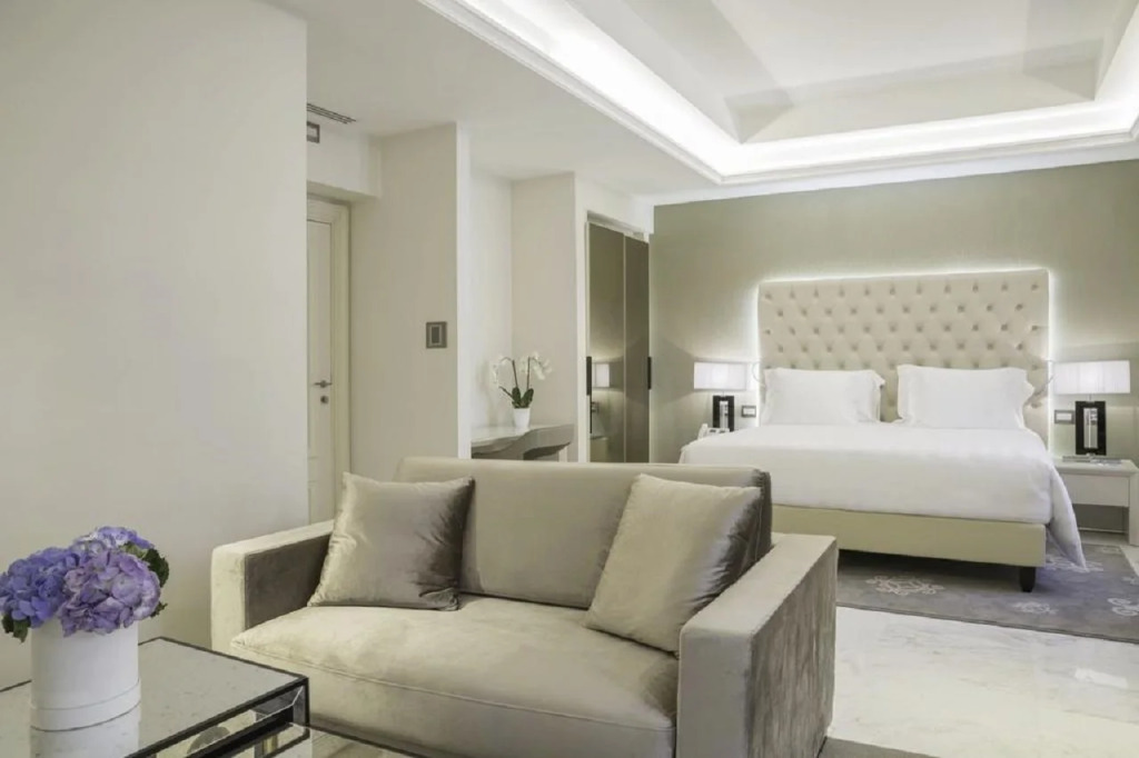 Aleph Rome Hotel, Curio Collection By Hilton