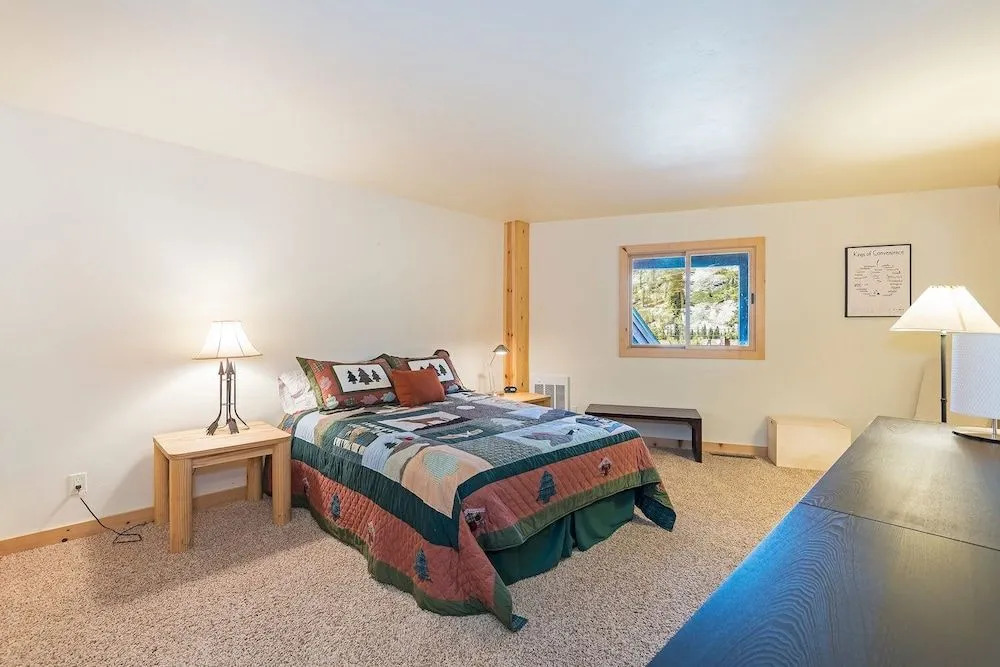 Alpine Meadows Cabin