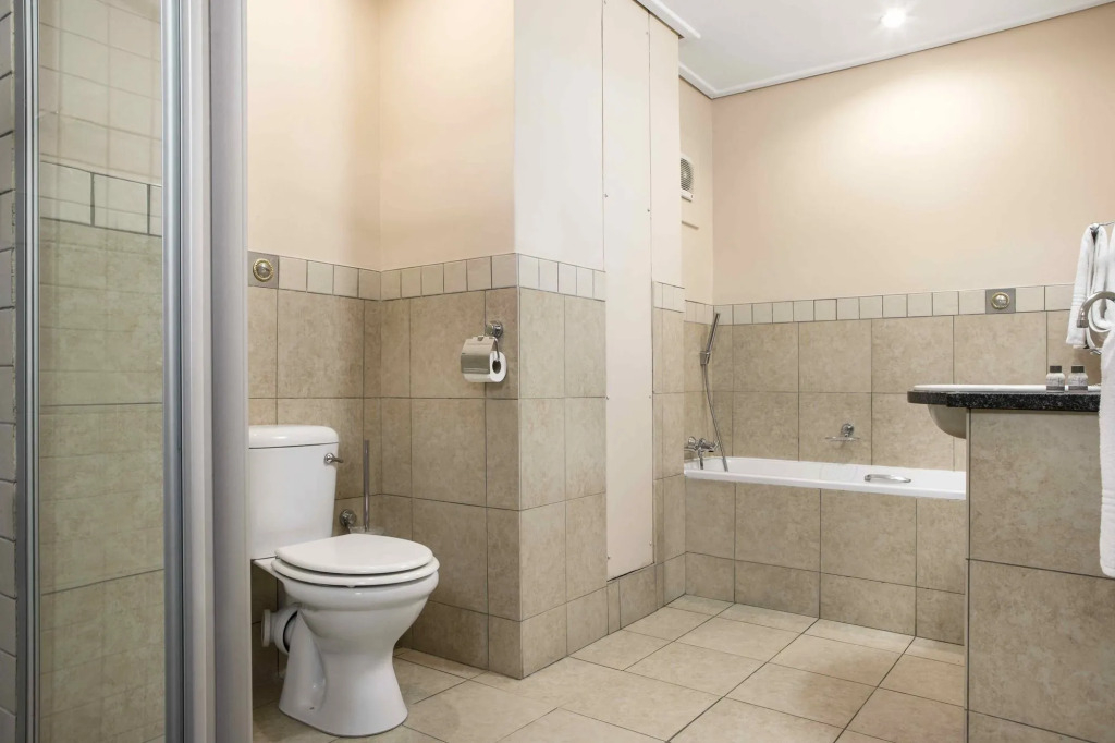 Native Suites 411