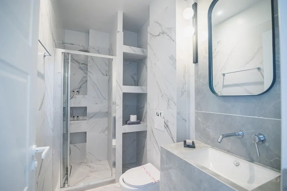Downtown Suites by Athens Tower