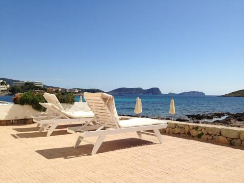 Zodiac Apartments