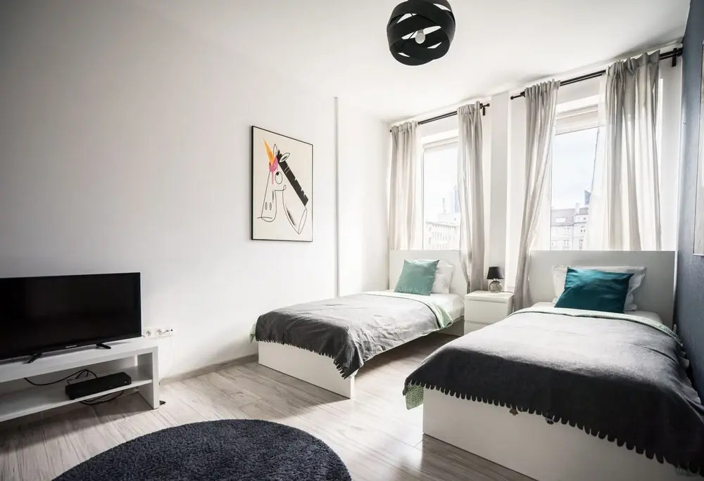 oompH Warsaw Central Premium Apartments