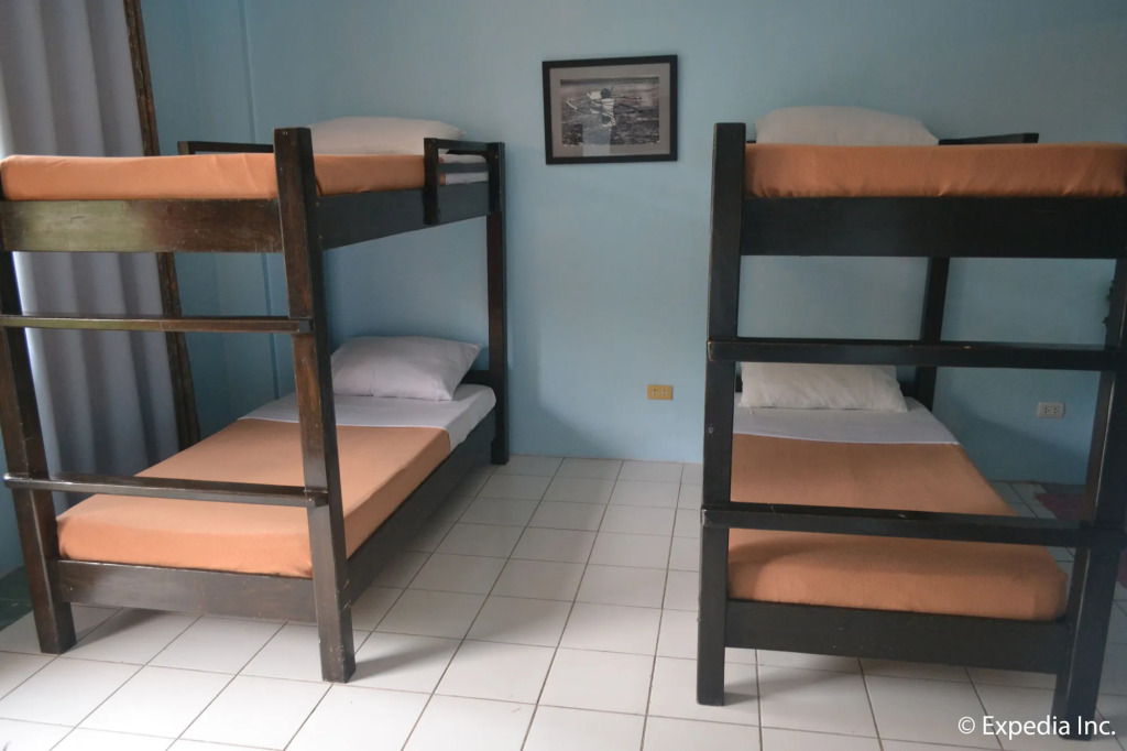 Lazea Tagaytay Inn