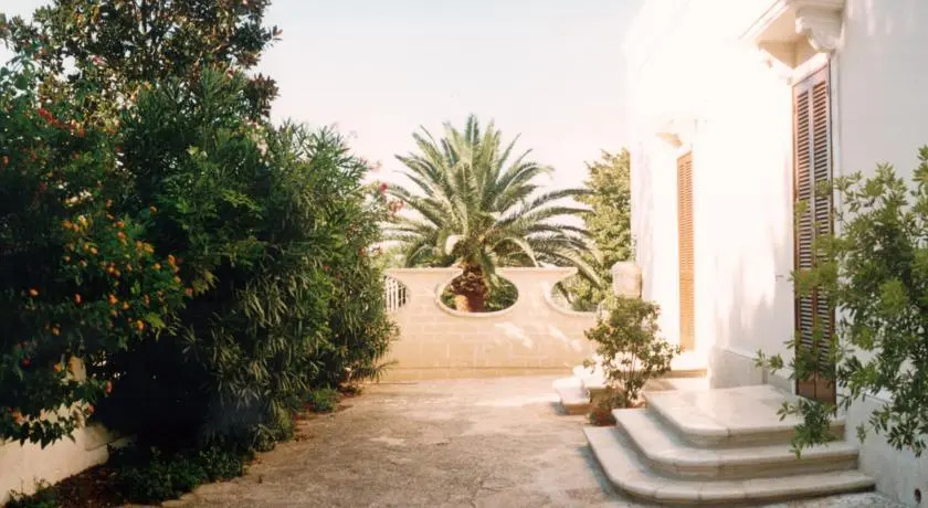 Villa Rosaria