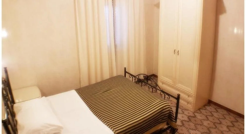 Hotel Pisani