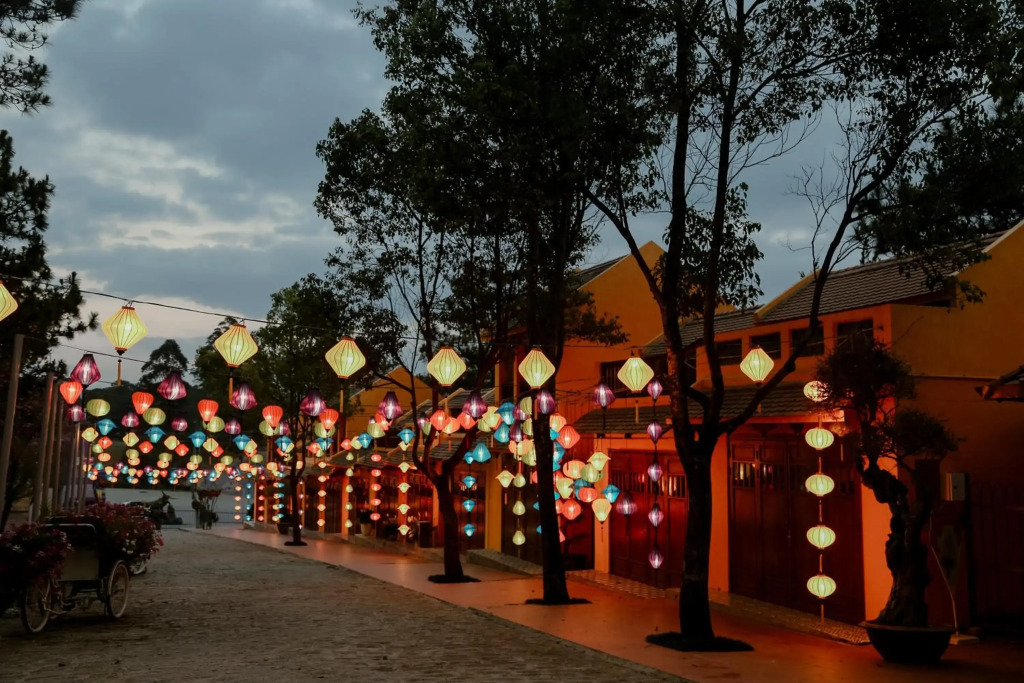 TTC Dreamy Hill Resort - Unlimited Access to TTC World - Thung Lung Tinh Yeu