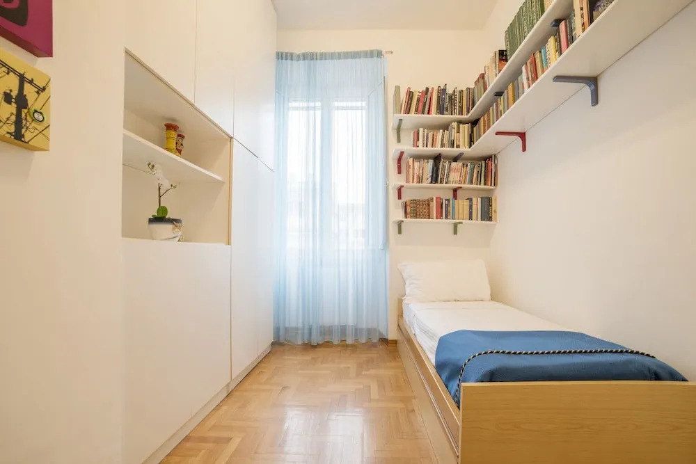 Elegant and Spacious 6 Guests Flat Near Vatican