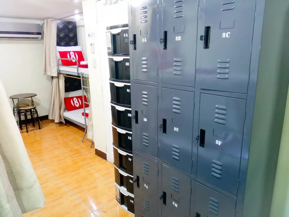 8 Hostel at Quiapo